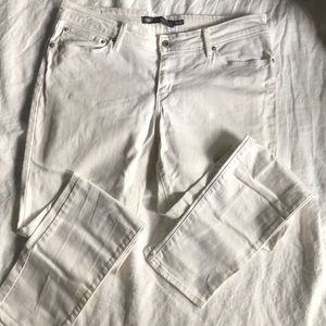 Levi’s skinny jeans